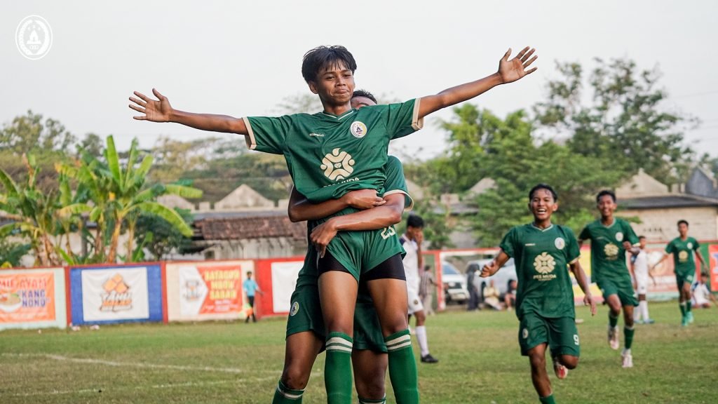 Menolak Menyerah, Elang Muda Terhindar dari Kekalahan